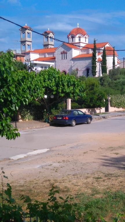 Hotel Aidipsos Lutrá Edipszú Kültér fotó
